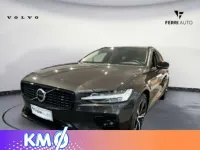 Usata Volvo V60 Plus 197 CV (144 kW) 2023 Grigio scuro Station wagon
