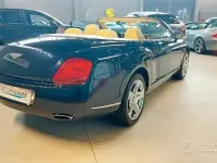 Usata Bentley Continental GT Convertible 560 CV (411 kW) 2008 Blu Cabrio