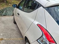 Usata Lancia Ypsilon 69 CV (50 kW) 2018 Bianco Utilitaria