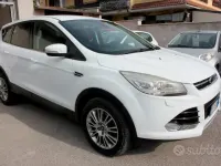 Occasion Ford Kuga 140 ch (102 kW) 2013 Blanc SUV
