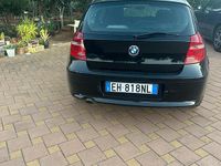 Usata BMW 118 143 CV (105 kW) 2011 Blu Utilitaria