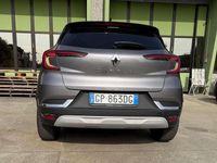Usata Renault Captur Techno 140 CV (102 kW) 2023 Grigio SUV