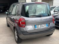 Usata Renault Modus Dynamique 85 CV (62 kW) 2009 Grigio Monovolume