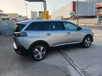 Usata Peugeot 5008 Allure 131 CV (96 kW) 2022 Grigio SUV