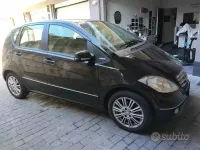 Usata Mercedes A160 95 CV (69 kW) 2010 Nero Berlina