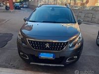 Usata Peugeot 2008 Allure 120 CV (88 kW) 2019 Grigio SUV