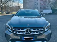 Usata Mercedes GLA200 136 CV (100 kW) 2017 Grigio SUV