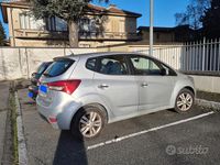 Gebraucht Hyundai ix20 Style 90 PS (66 kW) 2011 Grau Kleinwagen