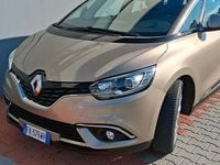 Usata Renault Grand Scénic IV 110 CV (80 kW) 2017 Marrone Monovolume