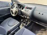Usata Honda Jazz LS 78 CV (57 kW) 2004 Blu Utilitaria