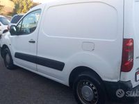 Usata Peugeot Partner 90 CV (66 kW) 2010 Bianco Monovolume