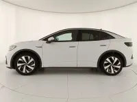 Usata VW ID.5 Pro Performance 150 kW (204 CV) 2023 Glacier white metallizzato nero SUV