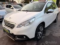Usata Peugeot 2008 Allure 92 CV (67 kW) 2013 Bianco SUV