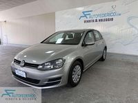 Usata VW Golf VII Trendline 105 CV (77 kW) 2013 Grigio Utilitaria