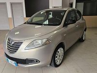 Usata Lancia Ypsilon Gold 95 CV (69 kW) 2013 Marrone Utilitaria