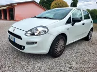 Usata Fiat Punto Street 69 CV (50 kW) 2018 Bianco Utilitaria