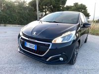 Usata Peugeot 208 GT-line 110 CV (80 kW) 2016 Gray Utilitaria
