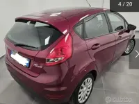 Usata Ford Fiesta Titanium 92 CV (67 kW) 2010 Viola Berlina