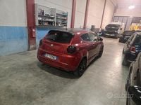 Usata Alfa Romeo MiTo 78 CV (57 kW) 2015 Rosso Utilitaria