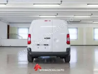 Nuova Opel Combo 101 CV (74 kW) 2025 Bianco Monovolume