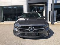 Usata Mercedes A180 Advanced 116 CV (85 kW) 2023 Grigio montagna Berlina