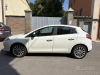 Usata Fiat Bravo 120 CV (88 kW) 2011 Bianco Utilitaria