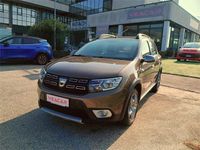 Usata Dacia Sandero Stepway 75 CV (55 kW) 2019 Bronzo Utilitaria