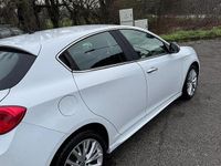 Usata Alfa Romeo Giulietta 120 CV (88 kW) 2017 Bianco Utilitaria