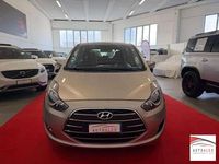 Usata Hyundai ix20 Xpossible 90 CV (66 kW) 2017 Grigio chiaro Utilitaria