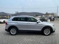 Usata VW Tiguan Life 122 CV (89 kW) 2022 Argento SUV