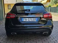 Usata Mercedes GLA200 Premium 136 CV (100 kW) 2018 Nero SUV