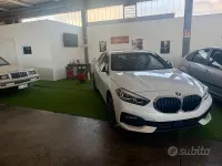 Usata BMW 118 Luxury Line 150 CV (110 kW) 2022 Mineral white met Utilitaria