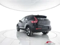Nuova Volvo XC40 Plus 163 CV (119 kW) 2026 Onyx black SUV