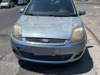Usata Ford Fiesta Titanium 75 CV (55 kW) 2007 Bluazzurro Utilitaria