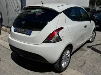 Usata Lancia Ypsilon Gold 69 CV (50 kW) 2013 Bianco Utilitaria
