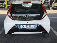 Usata Toyota Aygo X-clusiv 72 CV (52 kW) 2020 Bianco Utilitaria