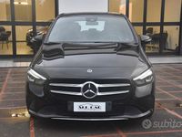 Usata Mercedes B180 115 CV (84 kW) 2020 Nero Monovolume