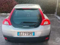 Usata Volvo C30 109 CV (80 kW) 2007 Grigio Utilitaria