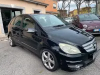 Usata Mercedes B180 109 CV (80 kW) 2010 Monovolume