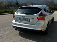 Usata Ford Focus Titanium 116 CV (85 kW) 2013 Grigio Berlina