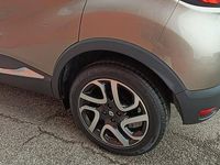 Usata Renault Captur 90 CV (66 kW) 2017 Grigio SUV