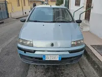Usata Fiat Punto 80 CV (58 kW) 2001 Bluazzurro Utilitaria