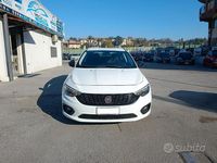 Usata Fiat Tipo Lounge 119 CV (87 kW) 2018 Bianco Berlina