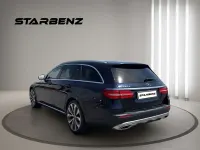 Usata Mercedes E220 All-Terrain 194 CV (142 kW) 2018 Blu/azzurro Station wagon