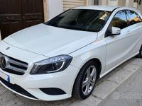 Usata Mercedes A180 109 CV (80 kW) 2015 Bianco Utilitaria