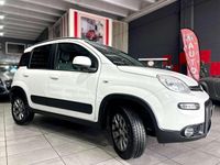 Usata Fiat Panda 4x4 S 95 CV (69 kW) 2017 Bianco Utilitaria