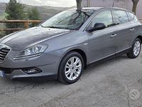 Usata Lancia Delta Gold 120 CV (88 kW) 2013 Utilitaria