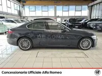 Usata Alfa Romeo Giulia Super 150 CV (110 kW) 2016 Grigio Berlina