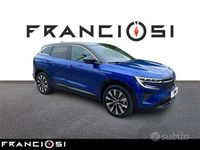 Usata Renault Austral Techno 200 CV (147 kW) 2025 Blu scuro SUV