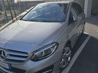Usata Mercedes B200 Business 136 CV (100 kW) 2016 Monovolume